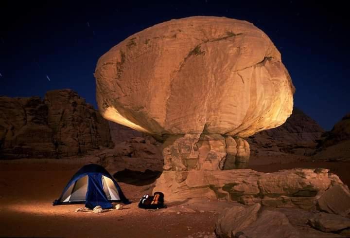 Rum Titanic Camp Wadi Rum Exterior foto